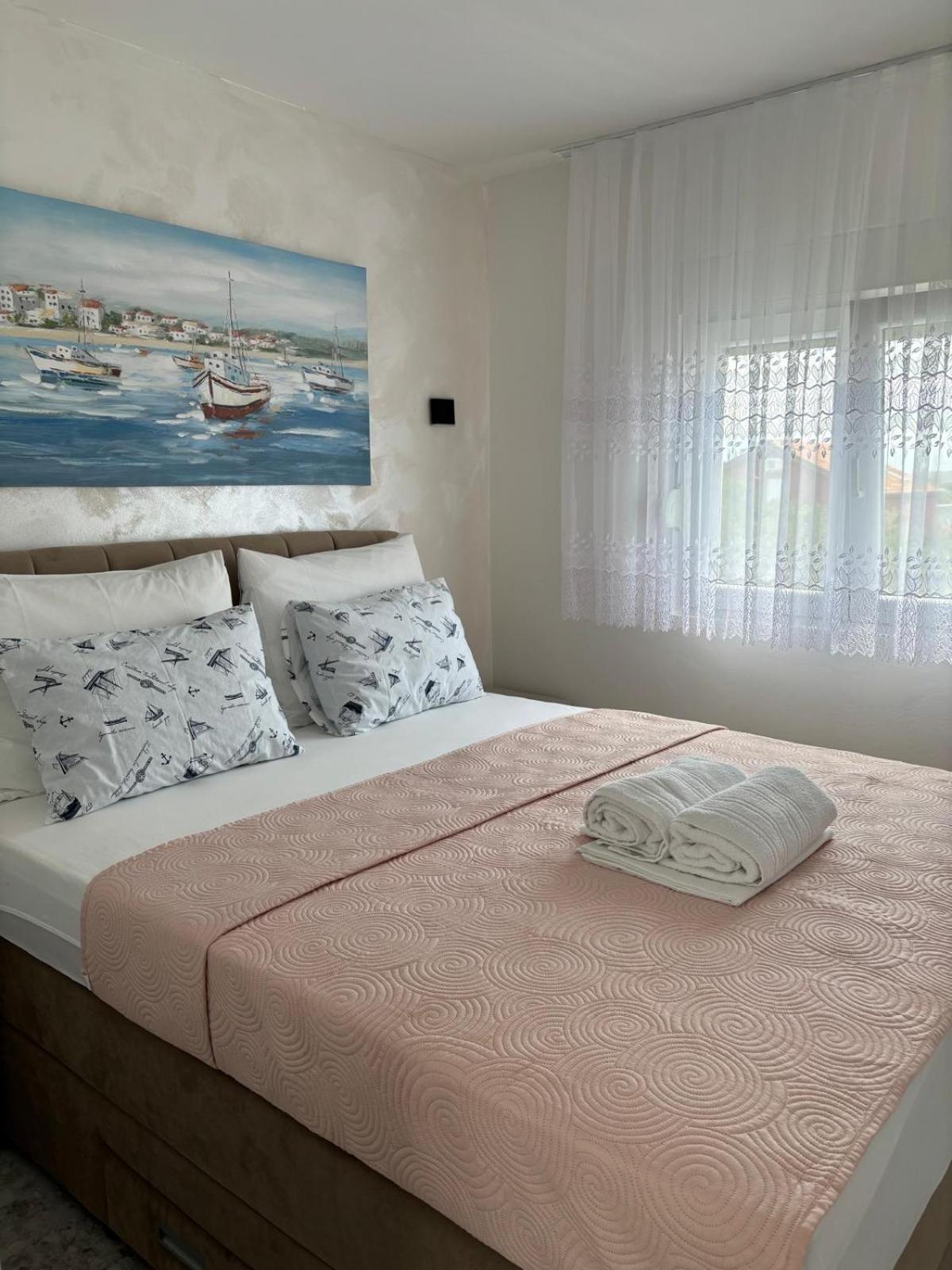 Apartments B&B Повляна Екстер'єр фото