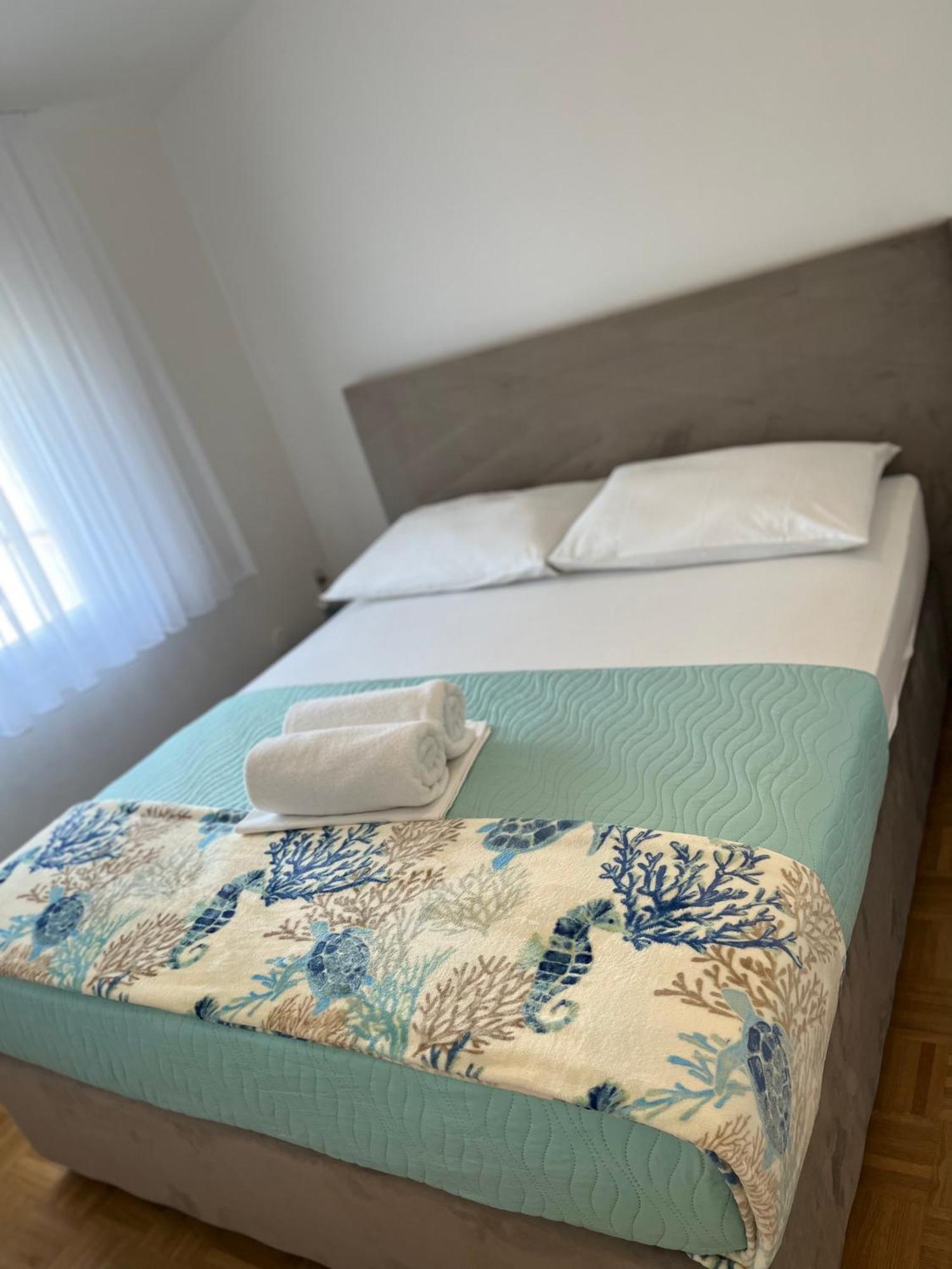 Apartments B&B Повляна Екстер'єр фото